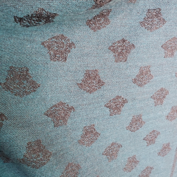 Versace Scarf - Picture 12 of 12